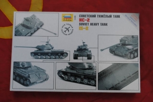 Zvezda 5011 IS-2 STALIN